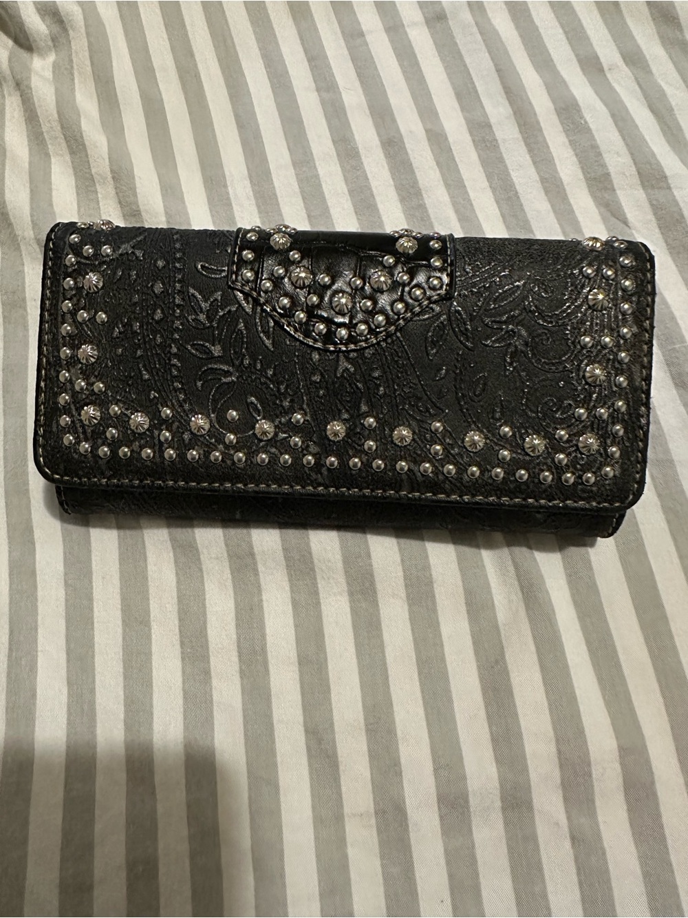 Montana West Black Floral Embossed Studded Wallet